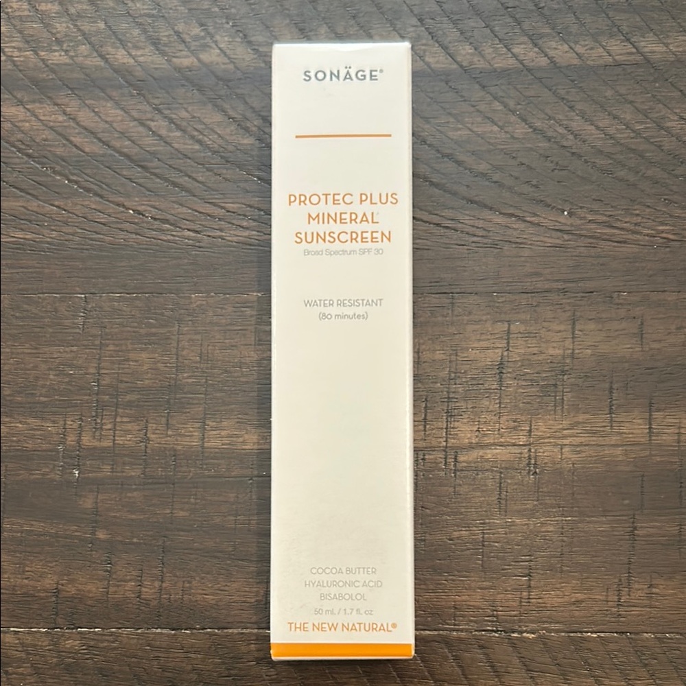 Protec Plus Mineral Sunscreen SPF 30 - White